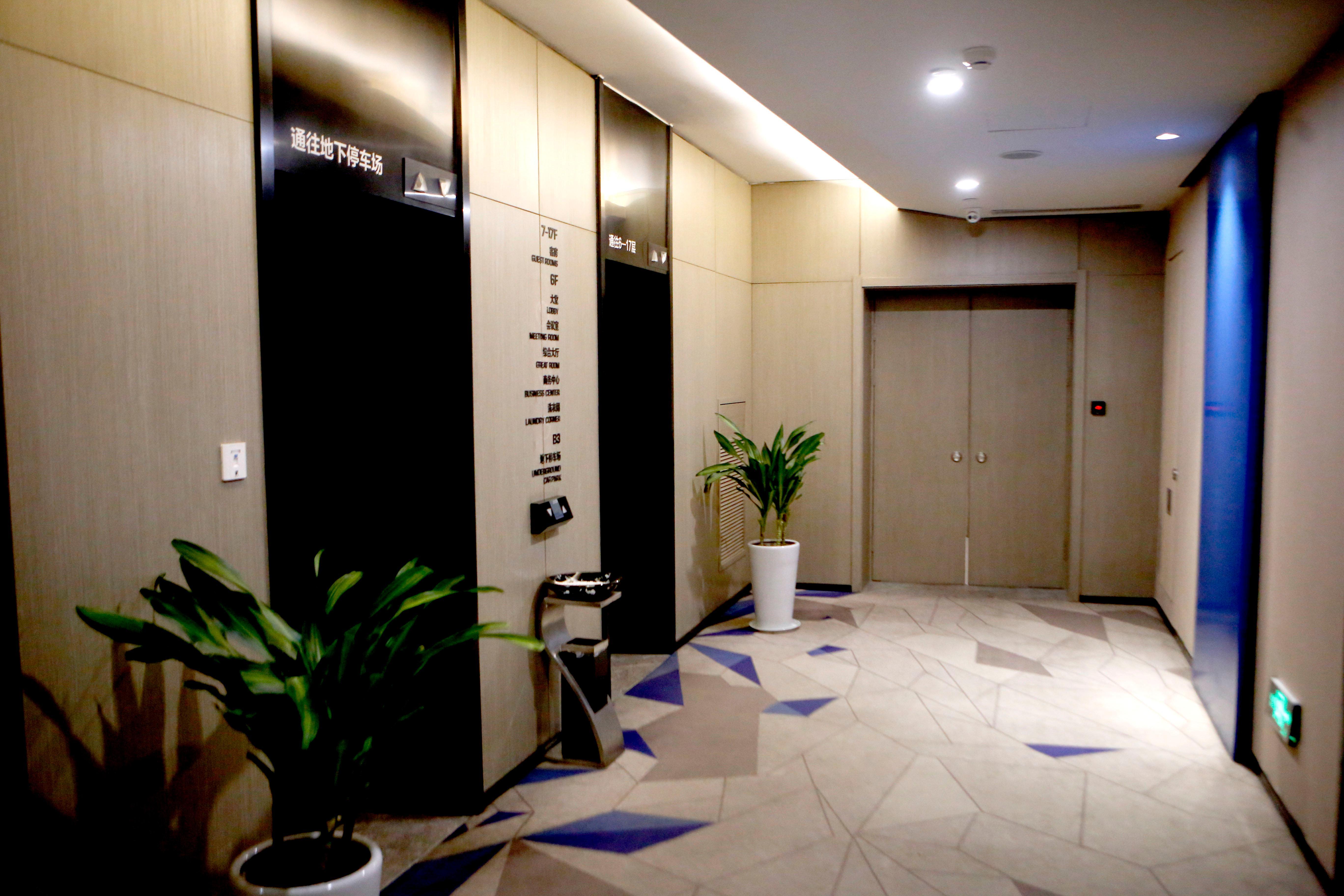 Holiday Inn Express Yingkou Onelong Plaza By Ihg Gaizhou Exterior foto