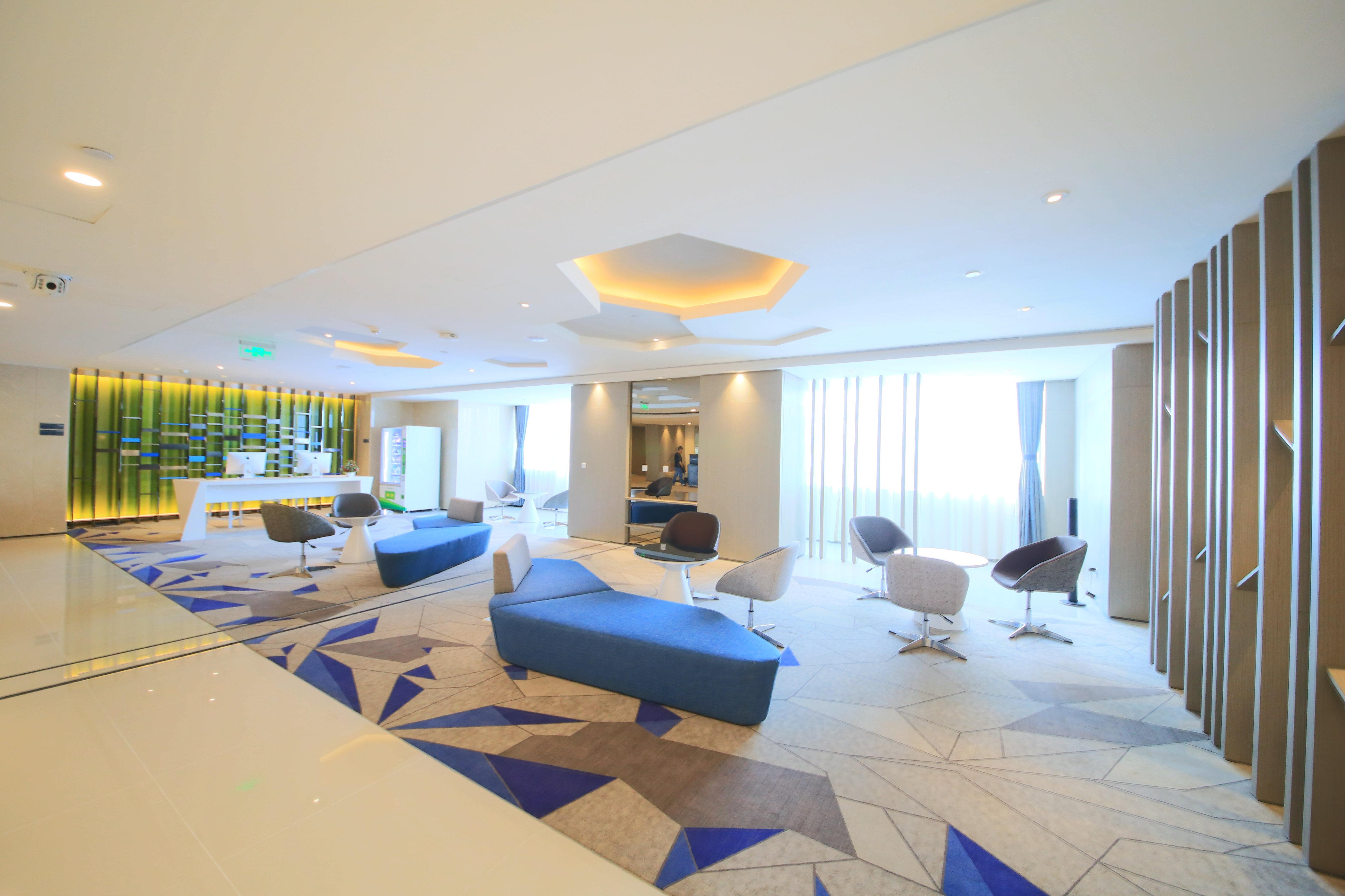 Holiday Inn Express Yingkou Onelong Plaza By Ihg Gaizhou Exterior foto